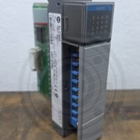 MÓDULO DE PLC SLC 500 DIGITAL 16 ENTRADAS SOURCE
24 VDC / 0.08 A